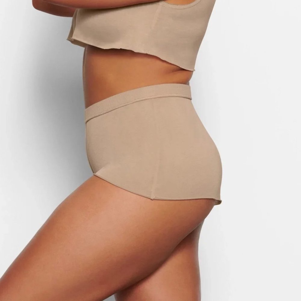 SKIMS Sleep Cheeky Shorts‎ Honey Womens 4X
